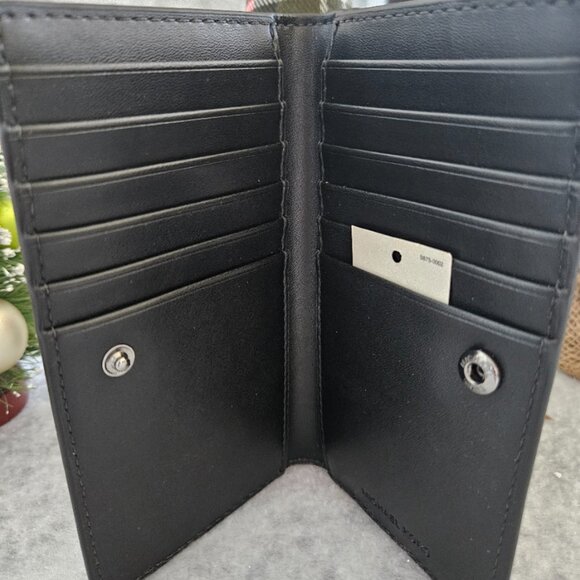 Michael Kors Cooper Bright White Folding Bifold Wallet (NWT) - Picture 2 of 4